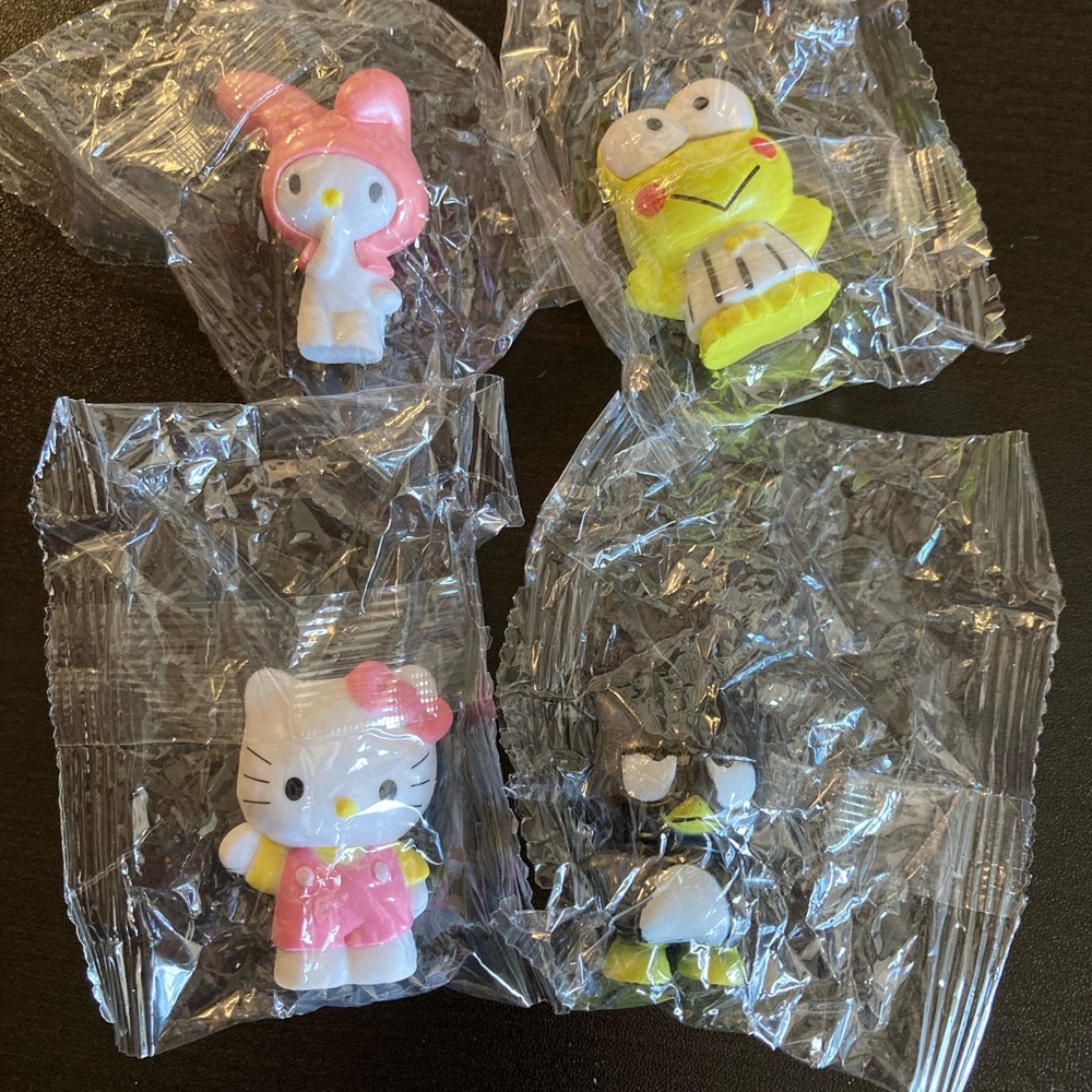 Hello Kitty and Friends Mini Figures lot